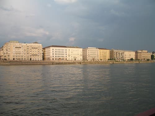 Rive - budapest