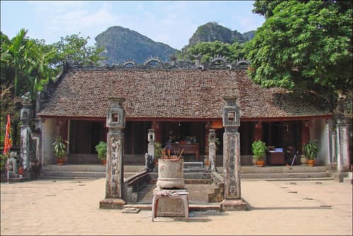Temple commémoratif au roi Dinh Tien Hoang (Hoa Lu)