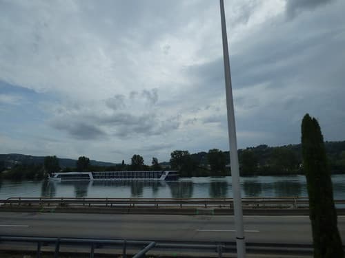 On the coach leaving Vienne - Boulevard du Rhône-Nord ferry - ferry - Amacello