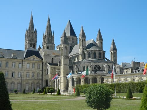 CaenBuilding2