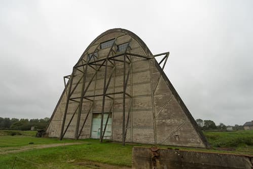 Hangar à dirigeables d'Écausseville