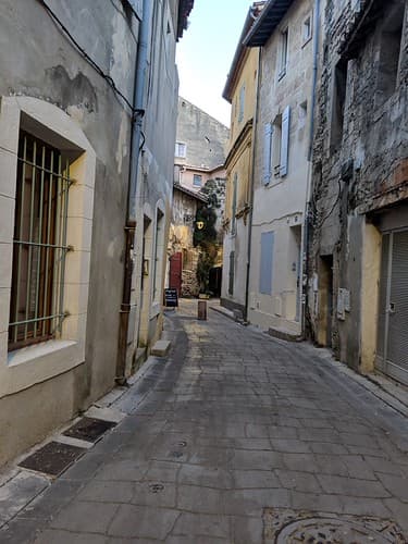 Narrow street 2, Arles, France