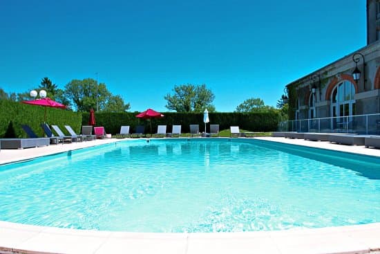 COSMOS HOTEL CONTREXEVILLE – vue 3