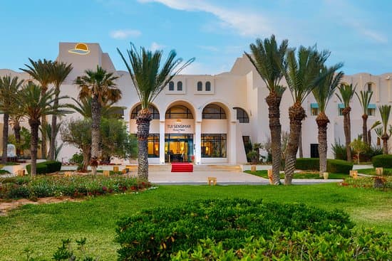 Movenpick Ulysse Palace Et Thalasso 5* – vue 2