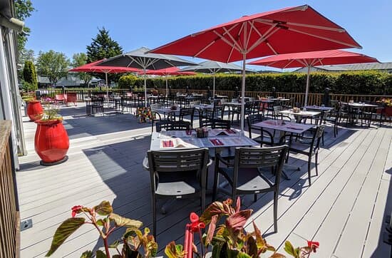 HOTEL CAMPANILE VILLEFRANCHE SUR SAONE – vue 5