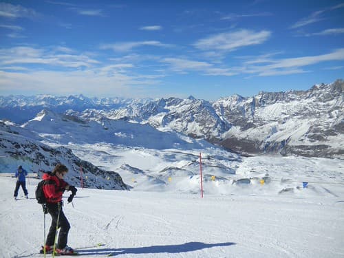 Apertura stagione Sciistica 2010/2011 a Cervinia