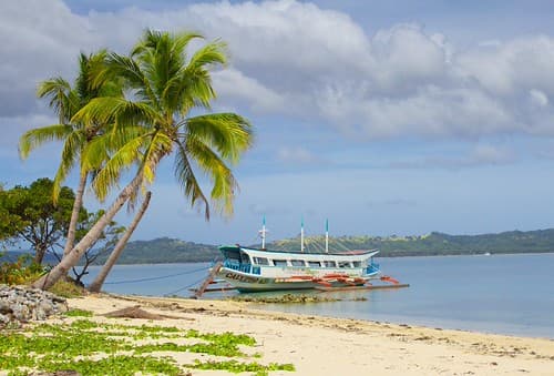Isla Puting Buhangin, Honda Bay, Palawan, Philippines
