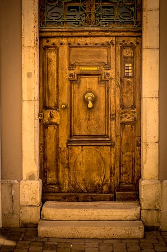 Doors Of Cassis