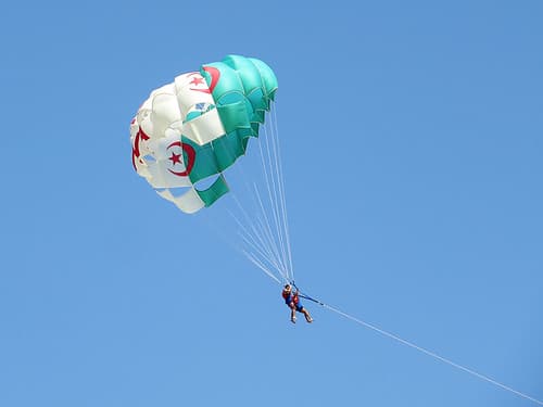 Parachute ascensionnel Algerie مظلة الجزائر