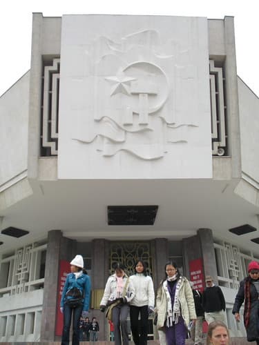 Rectilinear and Communist Architecture, all the way!