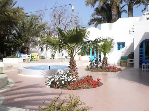 Jardin de la résidence Soltana à Zarzis au sud de la Tunisie