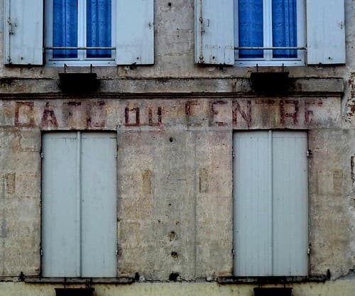 Bourg-sur-Gironde, Cafe du Centre