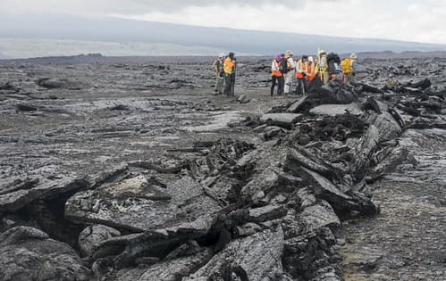 University Students Join NASA on Trip to Hawaiian Volcano