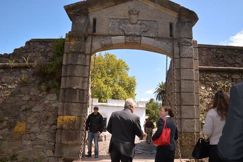 Emb. Keiderling visita Colonia del Sacramento