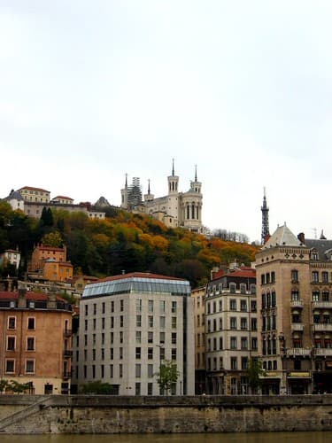 Lyon