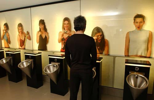 Les toilettes hommes au Sofitel de Queenstown (Nouvelle Zelande)