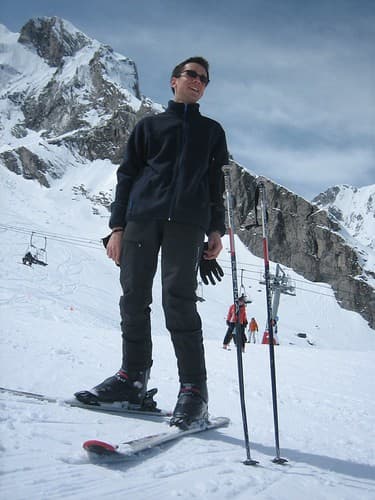 skiing at Gourette resort