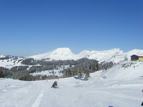 Avoriaz Skiing