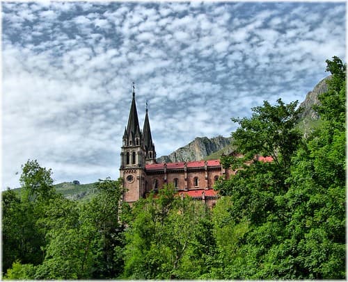 3733- Covadonga(Asturias)
