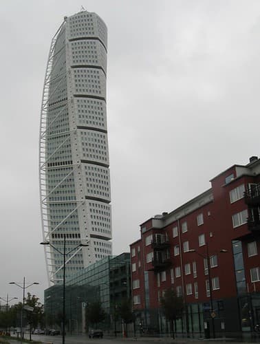 The Turning Torso in Malmö / Arch. Santiago Calatrava