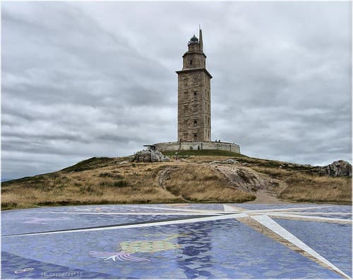 1516-Rosa dos ventos na torre (Coruña)