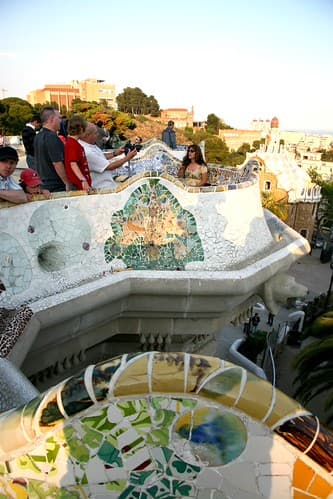 España, Barcelona, el Carmel : Parque Güell : " el banco ondulante "