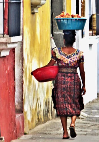 Women at Work, Central America
