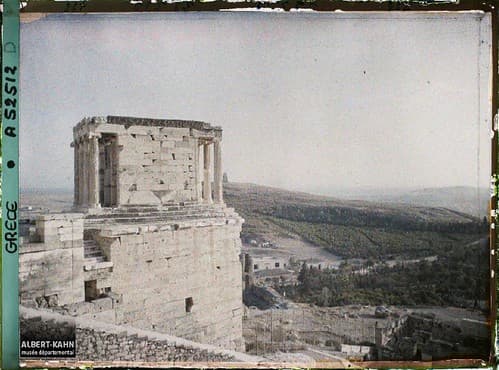 Ο Ναός της Αθηνάς Νίκης ή Απτέρου Νίκης
