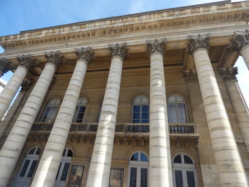 Place du Théâtre, Dijon - Grand Théâtre