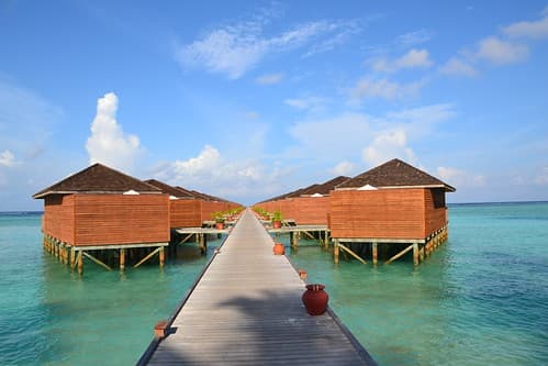 meeru island resort, maldives