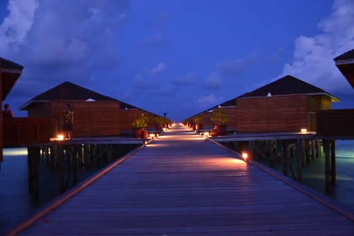meeru island resort, maldives