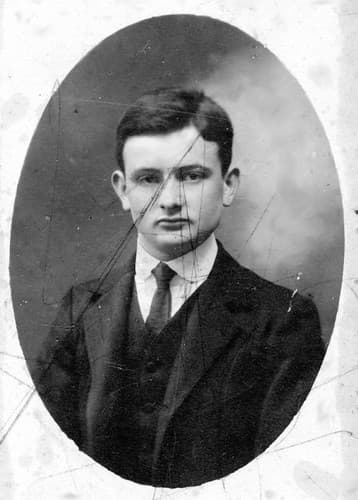 Etienne, 16 ans, en décembre 1915