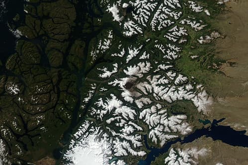 Ash on snow from the Cerro Hudson Volcano, Chile