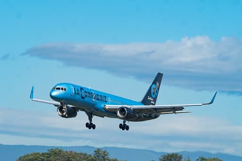 F-HTAG BOEING 757-256 / B752-WL / c/n 29307/  l/n 924 / → LA COMPAGNIE / DJT // BJ 2000 // → DEREGISTRIERT // NEU > TF-LLL → ICELANDAIR > ICE // AUCH > EC-HIQ > IBE / TC-OGS > KKK / > TF-IST > ICE / G-POWJ > AWC / D4-CCH > TVC