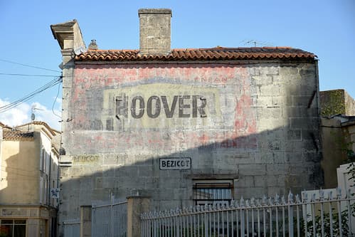 Ghost Sign: Bourg sur Gironde