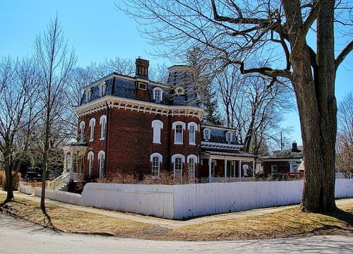 Port Hope Ontario Canada ~ Heritage Districtt ~ Queen Anne ~ Victorian House - Architecture