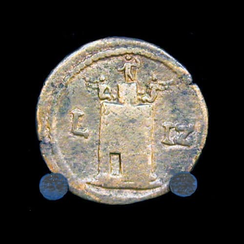 Pièce de monnaie romaine avec le phare d'Alexandrie (Musée gréco-romain, Alexandrie, Égypte)