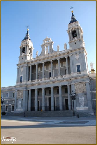 🇪🇸 🇪🇺 Catedral de la Almudena (Madrid, España, 19-2-2015)