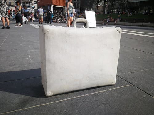 Giorgia Volpe, Les valises, 2021