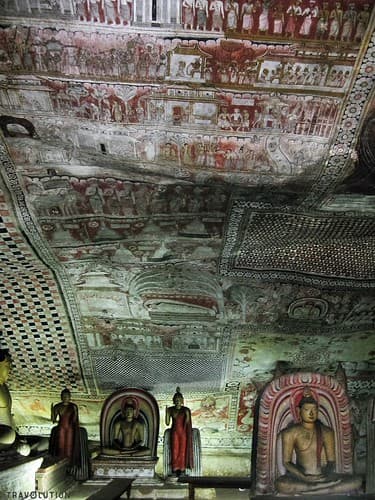 Maha Alut Viharaya Cave, Dambulla
