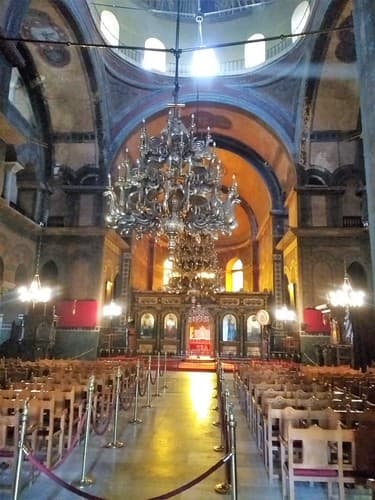 LE TRANSEPT