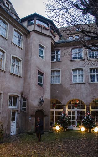 La tour à vis de l'Hôtel Rathsamhausen