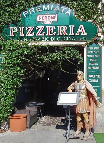 Milan,  Premiata Pizzeria.-  Alzaia Naviglio Grande