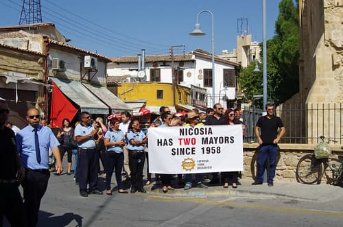 Chypre N Nicosie manif employés municipaux
