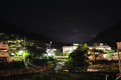 Hakone de nuit