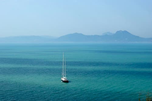Voilier de la baie de Tunis