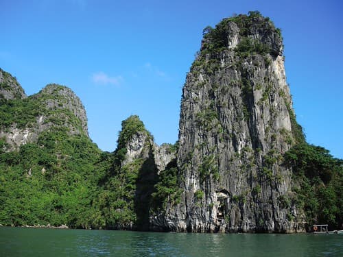 halong bay