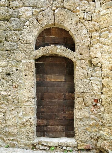 An enigmatic doorway, Tourtour, Var, Provence, France