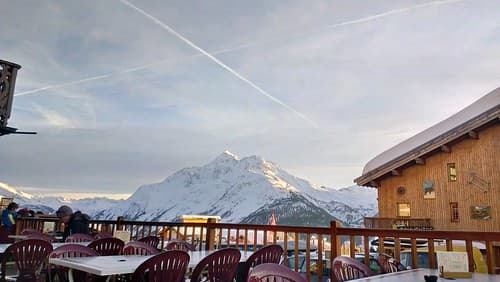 Skiing La Rosiere 2012/13