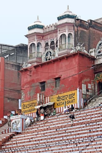 Le Kedar Ghat (Varanasi)